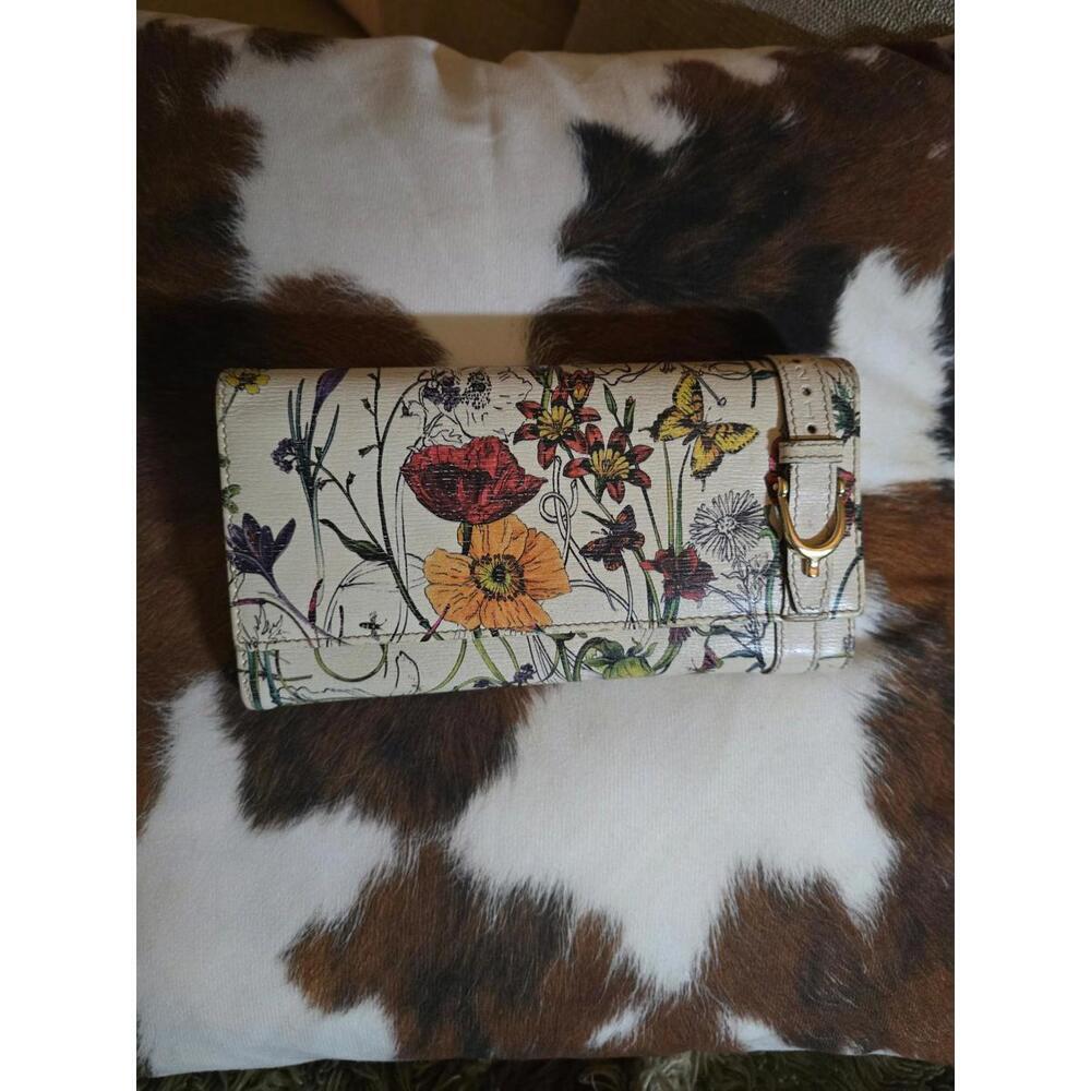 GUCCI Women's Long Wallet Nice Flora Leather White Used - Picture 2 of 10
